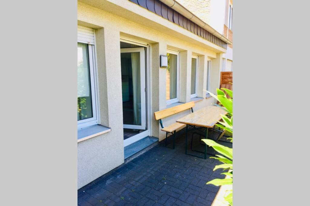 Apartment 120 Qm -3 Schlafzimmer-2 Baeder- Fuer 7 Gaeste Düsseldorf Kültér fotó